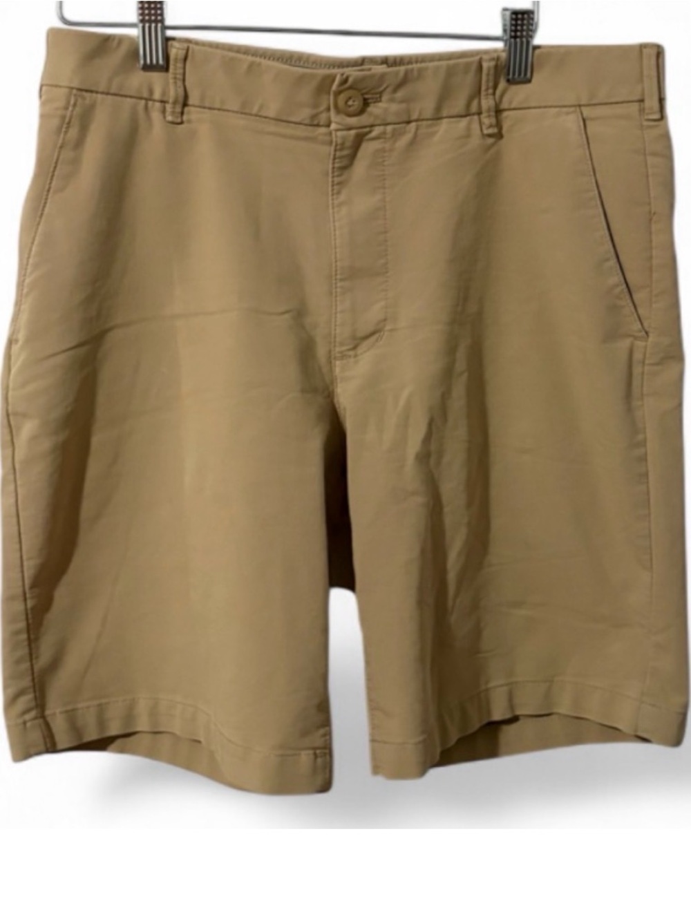 IZOD Men’s Khaki Stretch Golf Chino Shorts Size 32 x 9.5